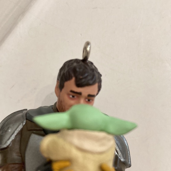 Hallmark Keepsake “I’ll See You Again” Star Wars:The Mandalorian ornament - Picture 6 of 10